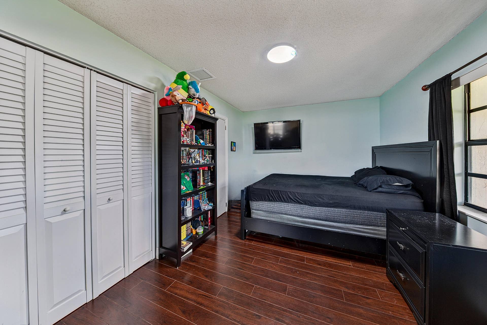 803 Banks Road, Margate, FL 33063 boyes-39