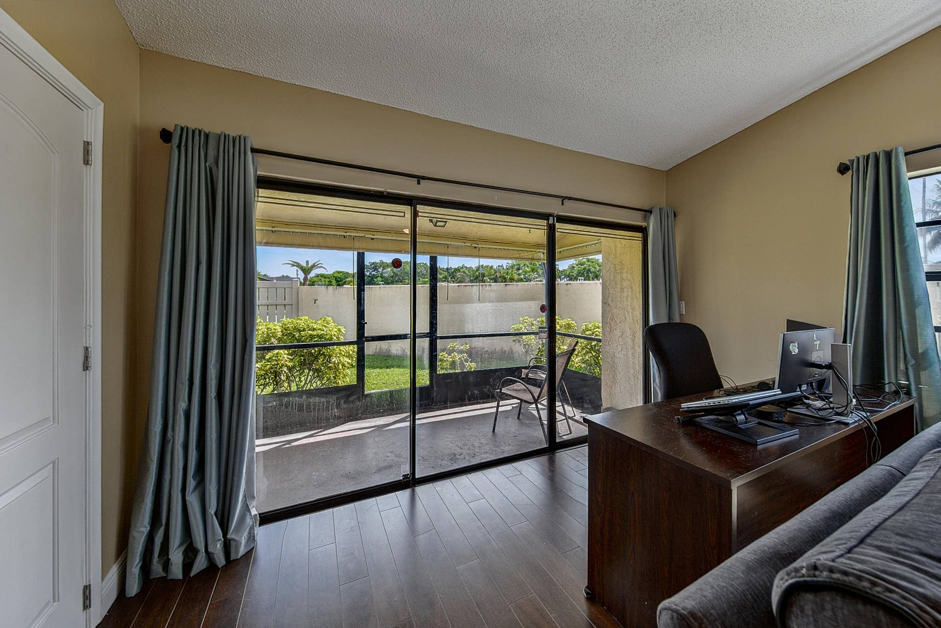 803 Banks Road, Margate, FL 33063 boyes-13