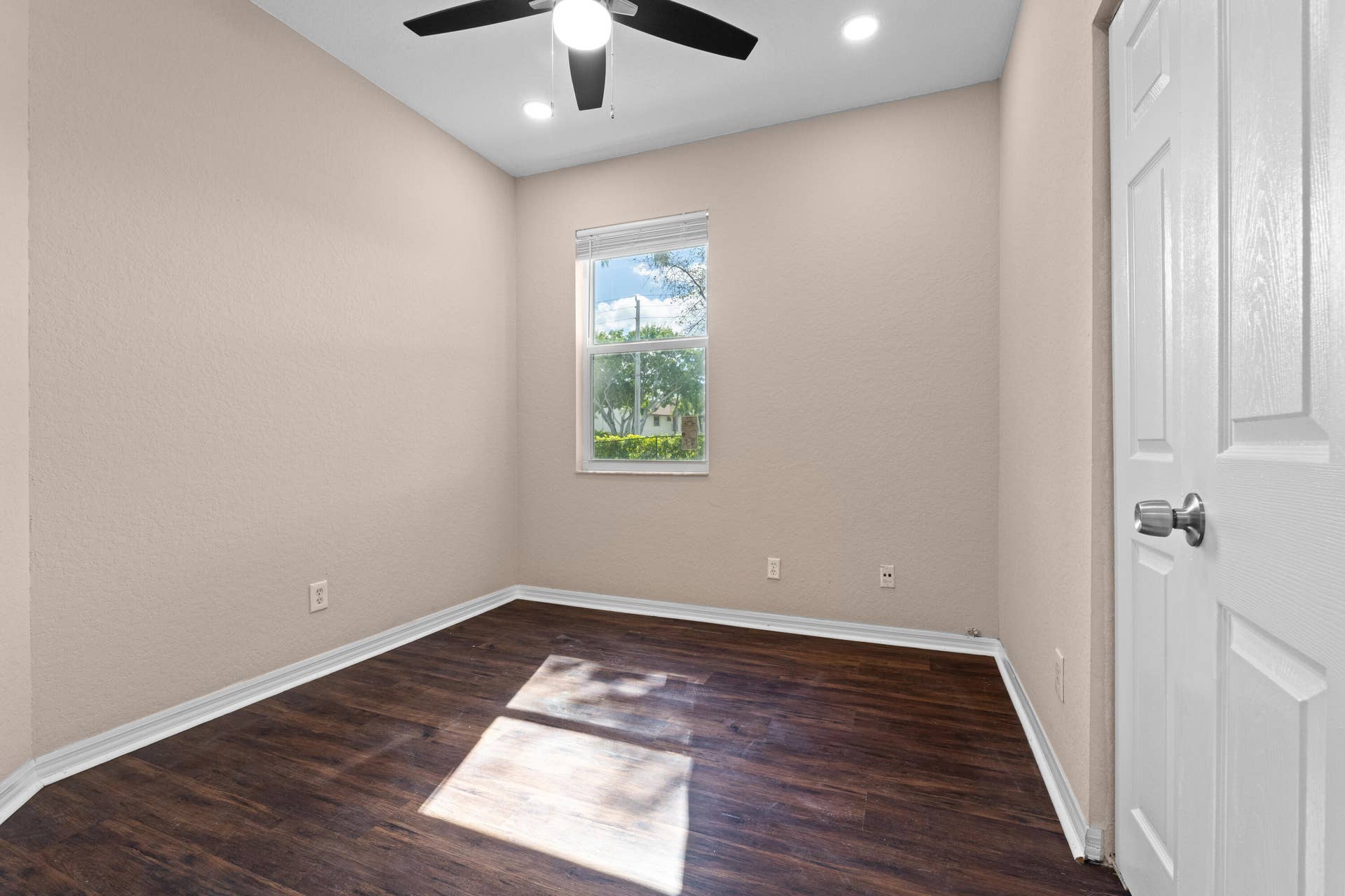 3105 GRANDIFLORA Drive, Greenacres, FL 33467 DSC05428