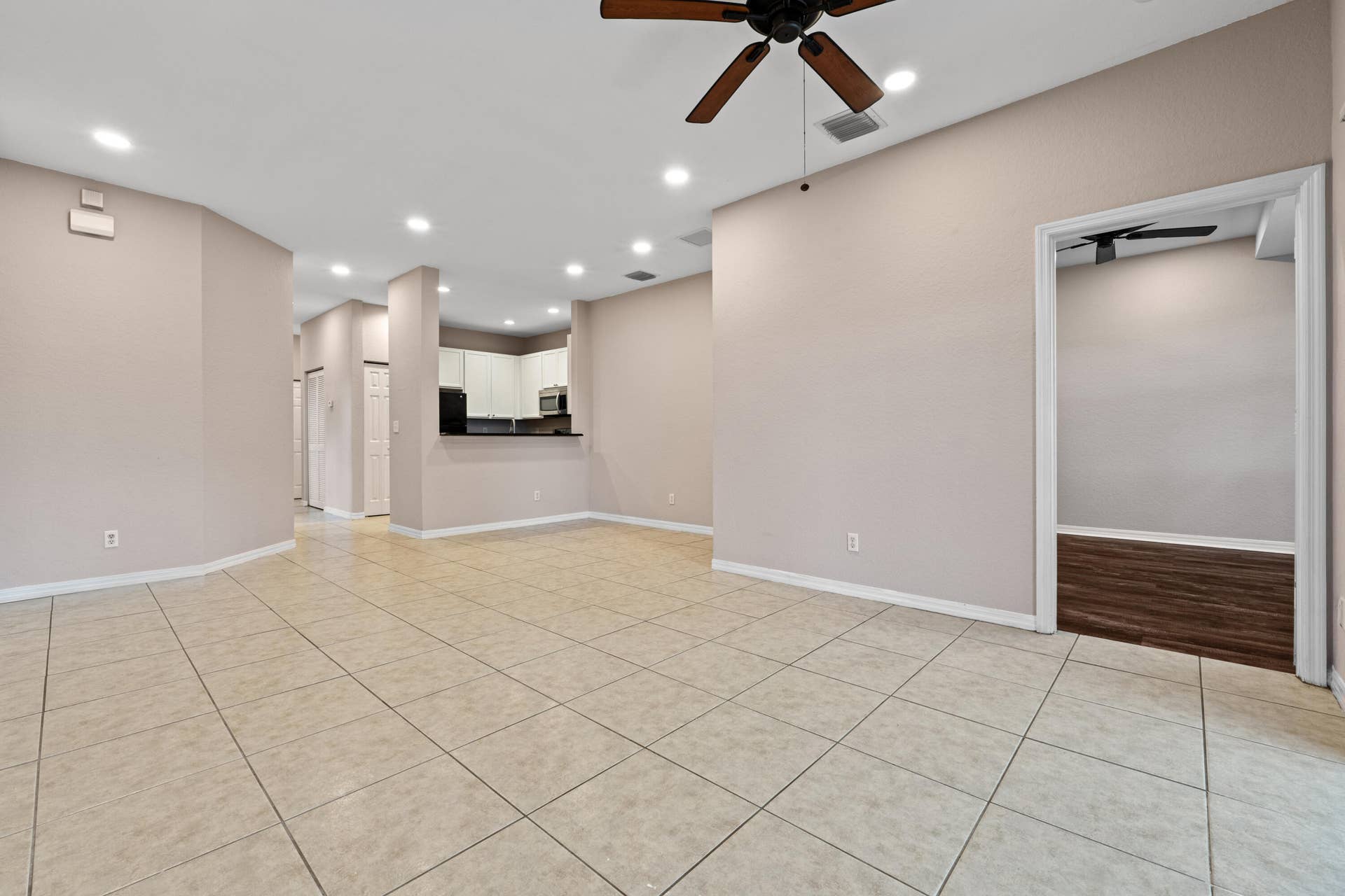 3105 GRANDIFLORA Drive, Greenacres, FL 33467 DSC05468-Edit