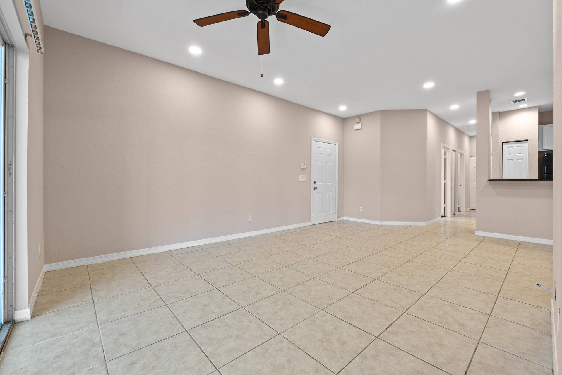 3105 GRANDIFLORA Drive, Greenacres, FL 33467 DSC05463