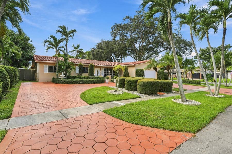 Property photo for 8670 NW 19TH Street, Pembroke Pines, FL
