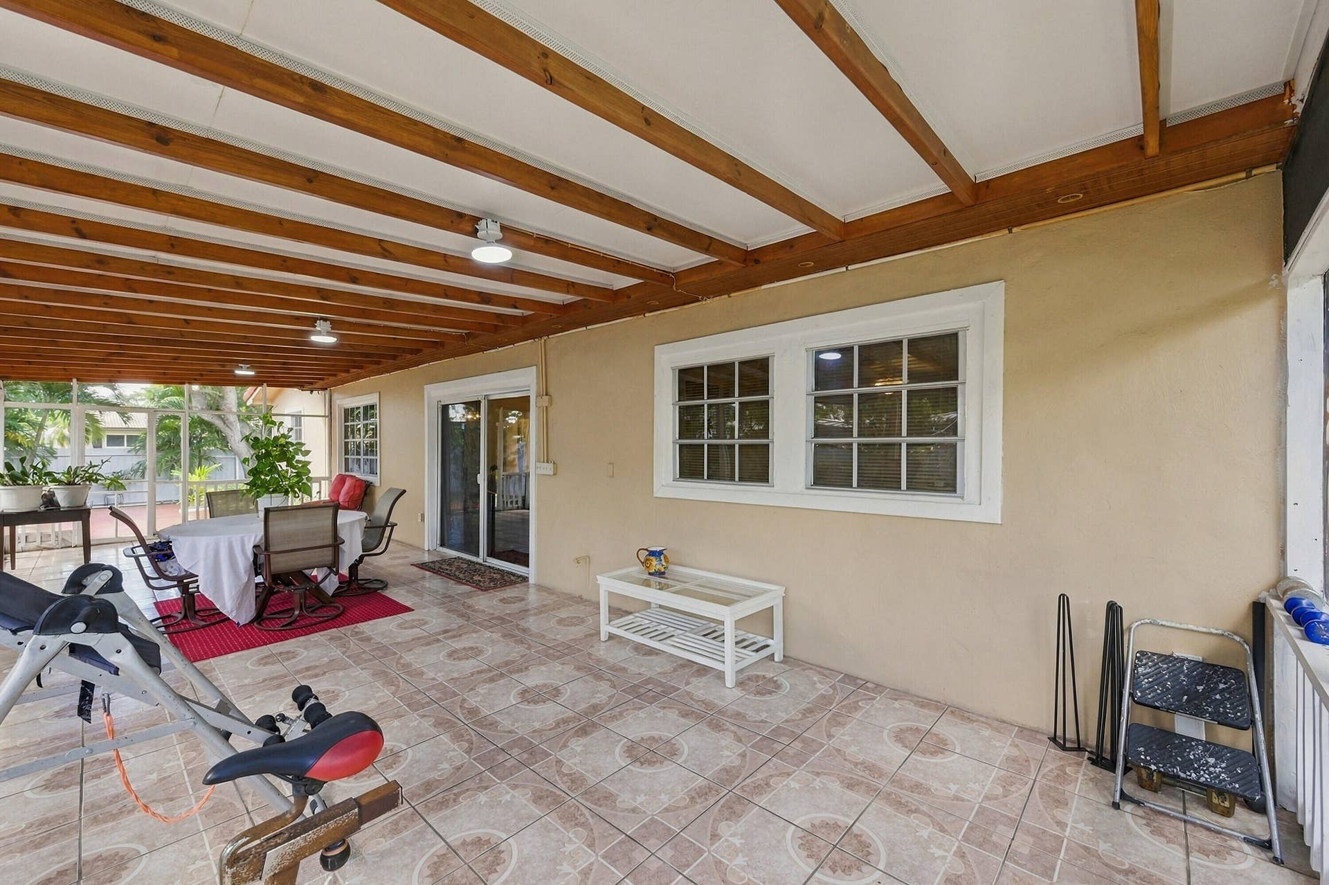 8670 NW 19TH Street, Pembroke Pines, FL 33024 40_dsc_2100