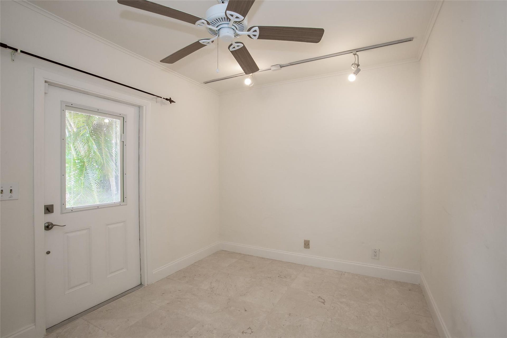 1806 NE 22ND Terrace, Fort Lauderdale, Fort Lauderdale, FL 33305 4th bedroom/den/office with closet