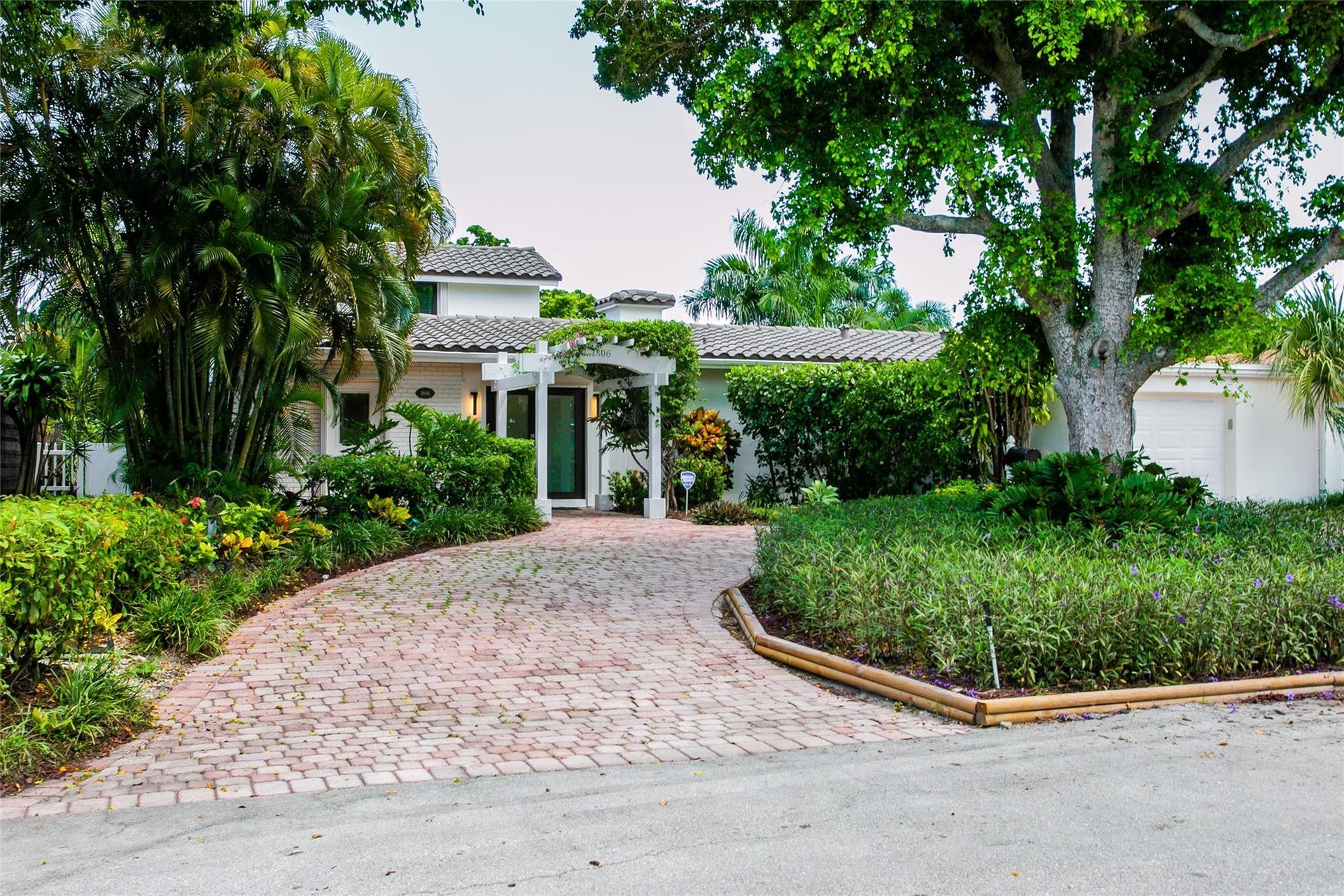 1806 NE 22ND Terrace, Fort Lauderdale, Fort Lauderdale, FL 33305 Front