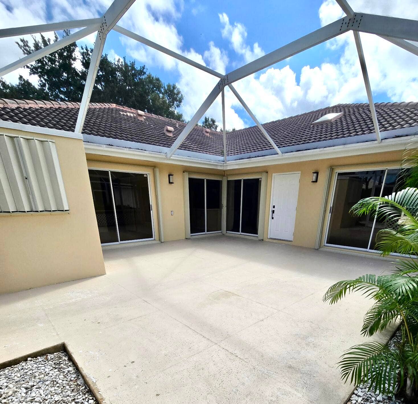 9181 SUN TERRACE Circle, #A, Palm Beach Gardens, FL 33403 PATIO