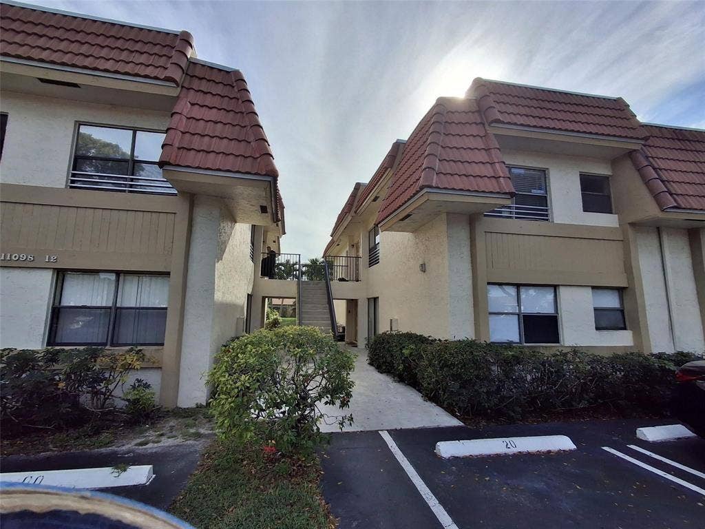 11034 ROYAL PALM Boulevard, #2-5, Coral Springs, Coral Springs, FL 33065 1
