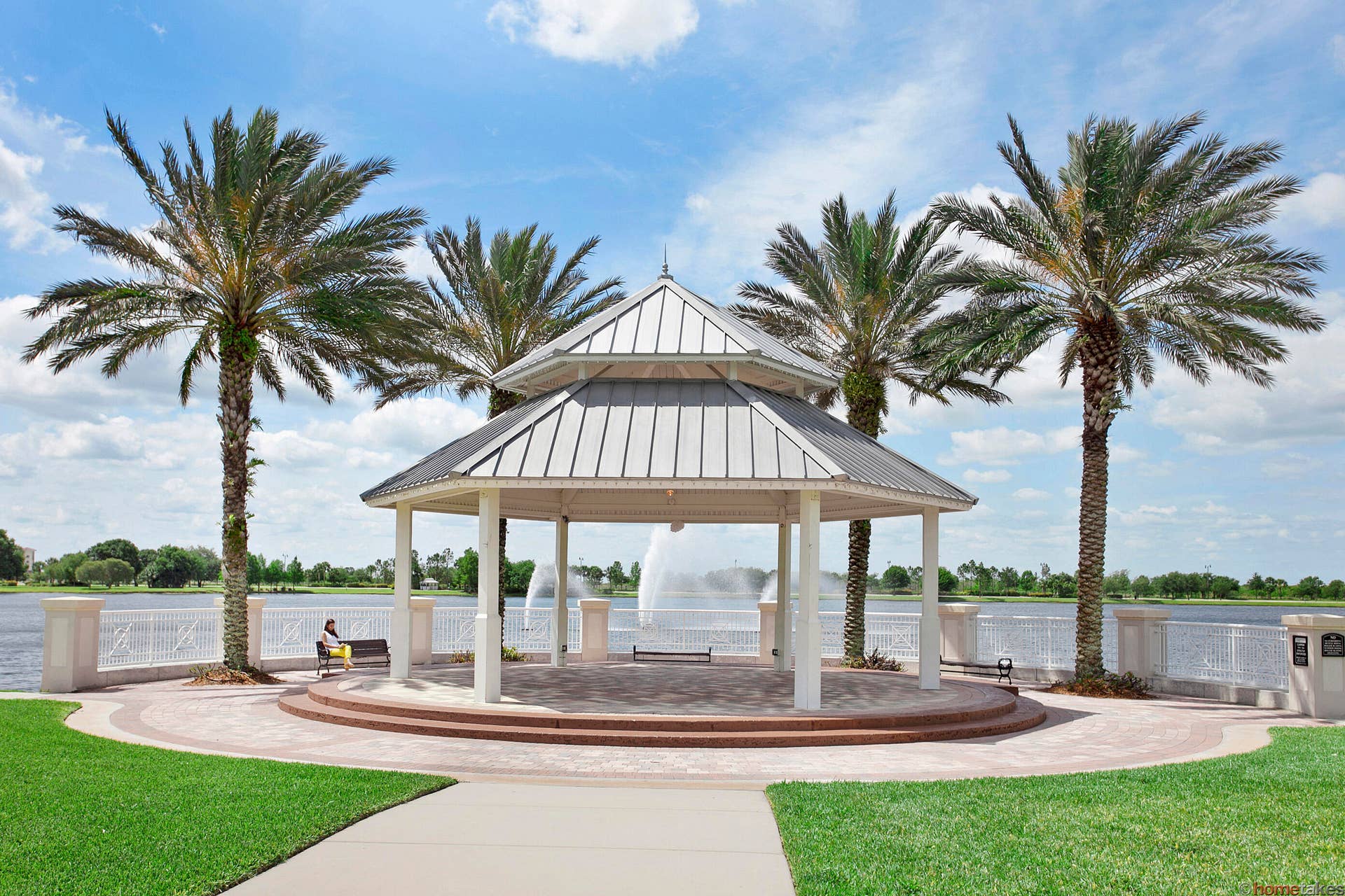 12688 SW Eleanor Drive, Port St Lucie, FL 34987 13 Big Gazebo - lake view