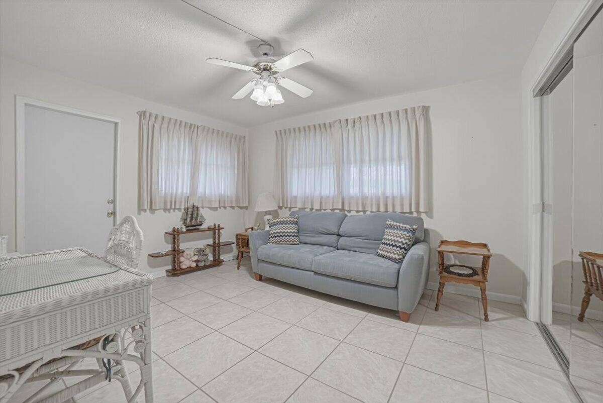500 S Luna Court, #4, Hollywood, FL 33021 2nd Bedroom
