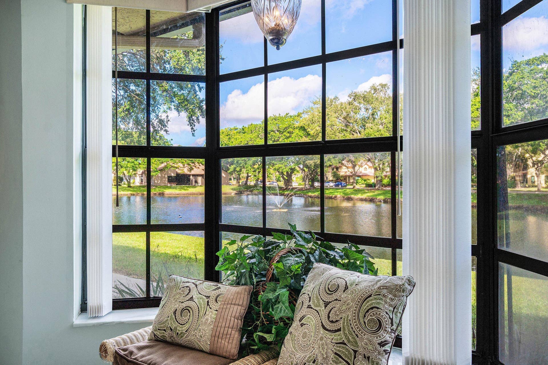 5265 FAIRWAY WOODS Drive, #3112, Delray Beach, FL 33484 Large Bay Window in Primary Suite
