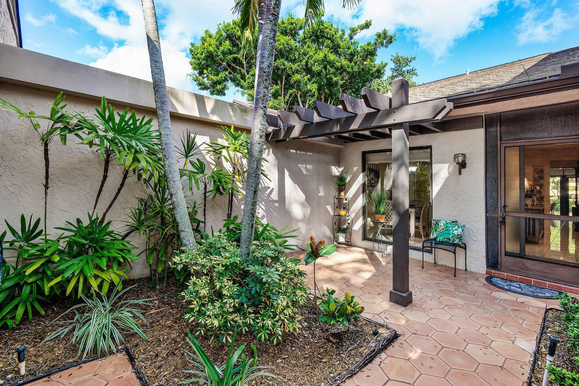 5265 FAIRWAY WOODS Drive, #3112, Delray Beach, FL 33484 Private Courtyard