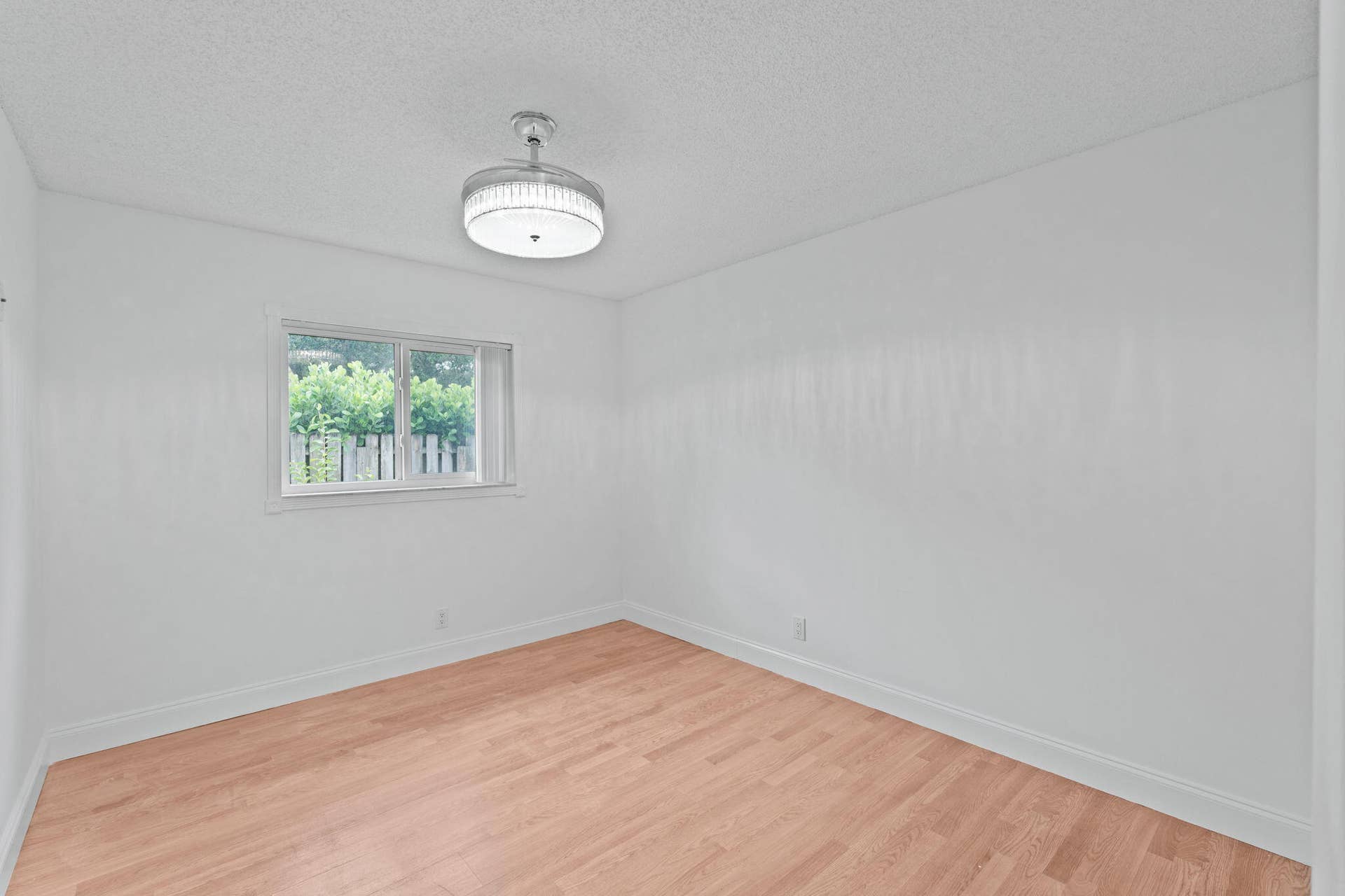 2315 NW 98th Lane, Coral Springs, FL 33065 28-web-or-mls-A7401052