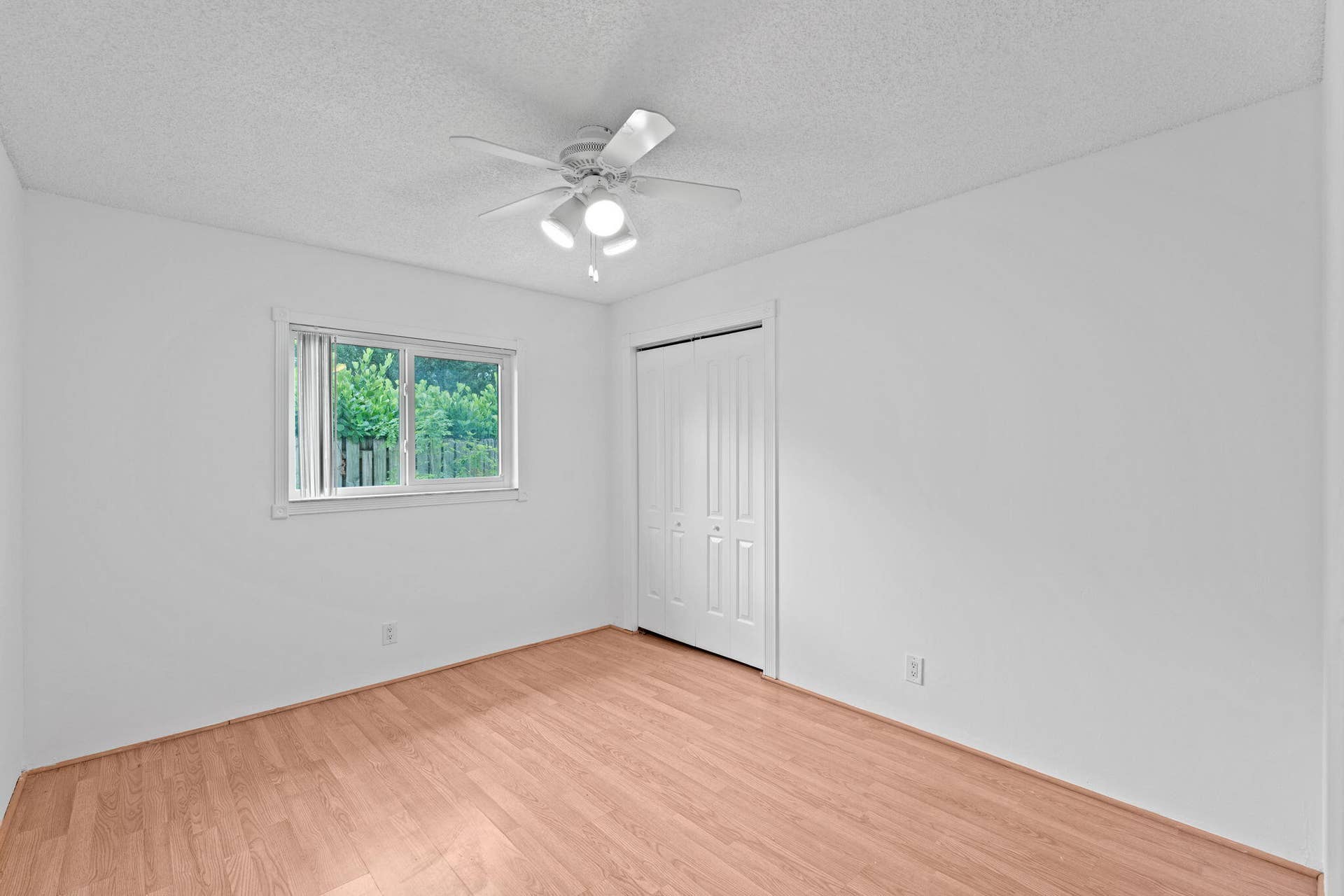 2315 NW 98th Lane, Coral Springs, FL 33065 30-web-or-mls-A7401058