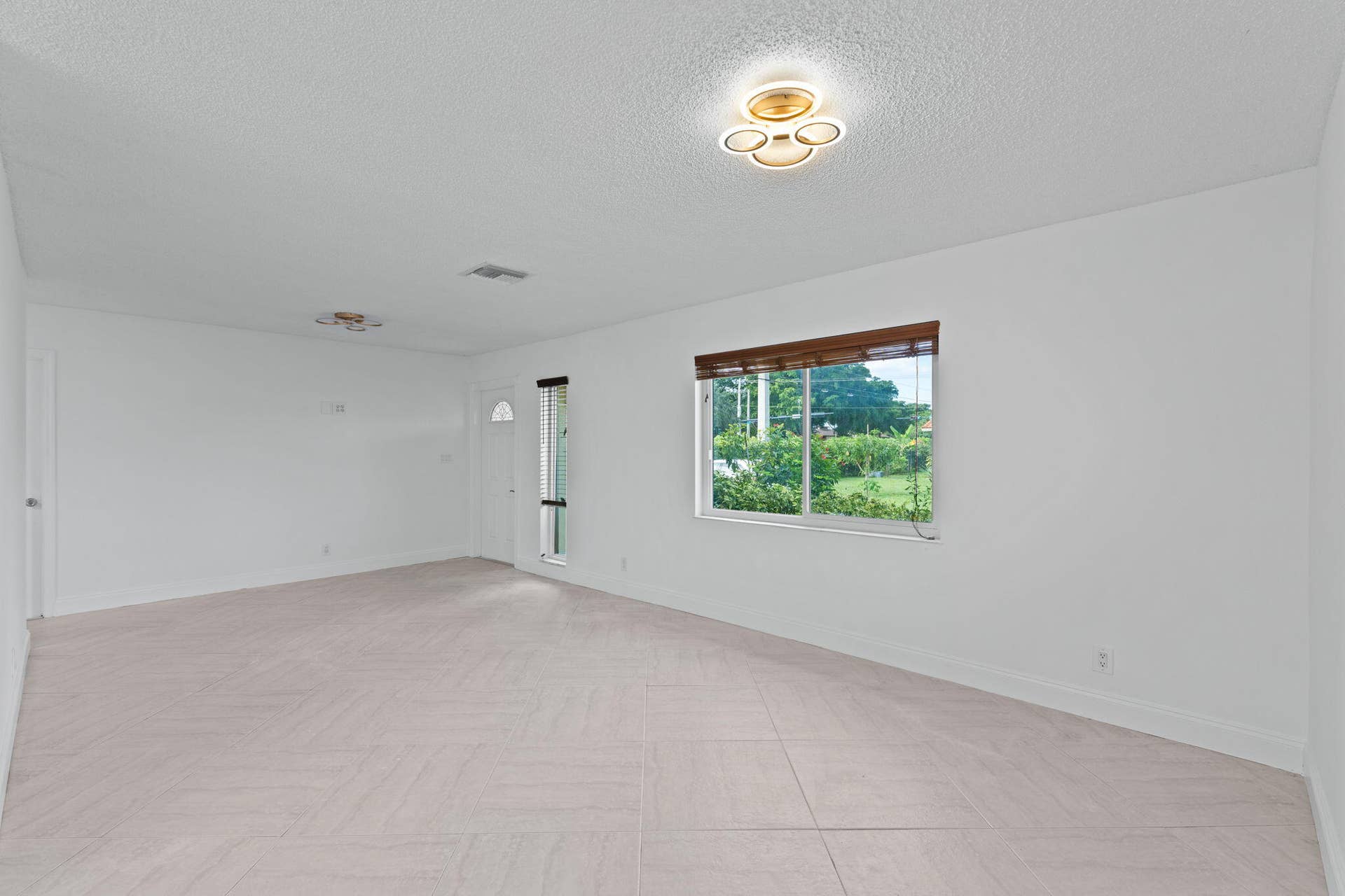 2315 NW 98th Lane, Coral Springs, FL 33065 5-web-or-mls-A7400947