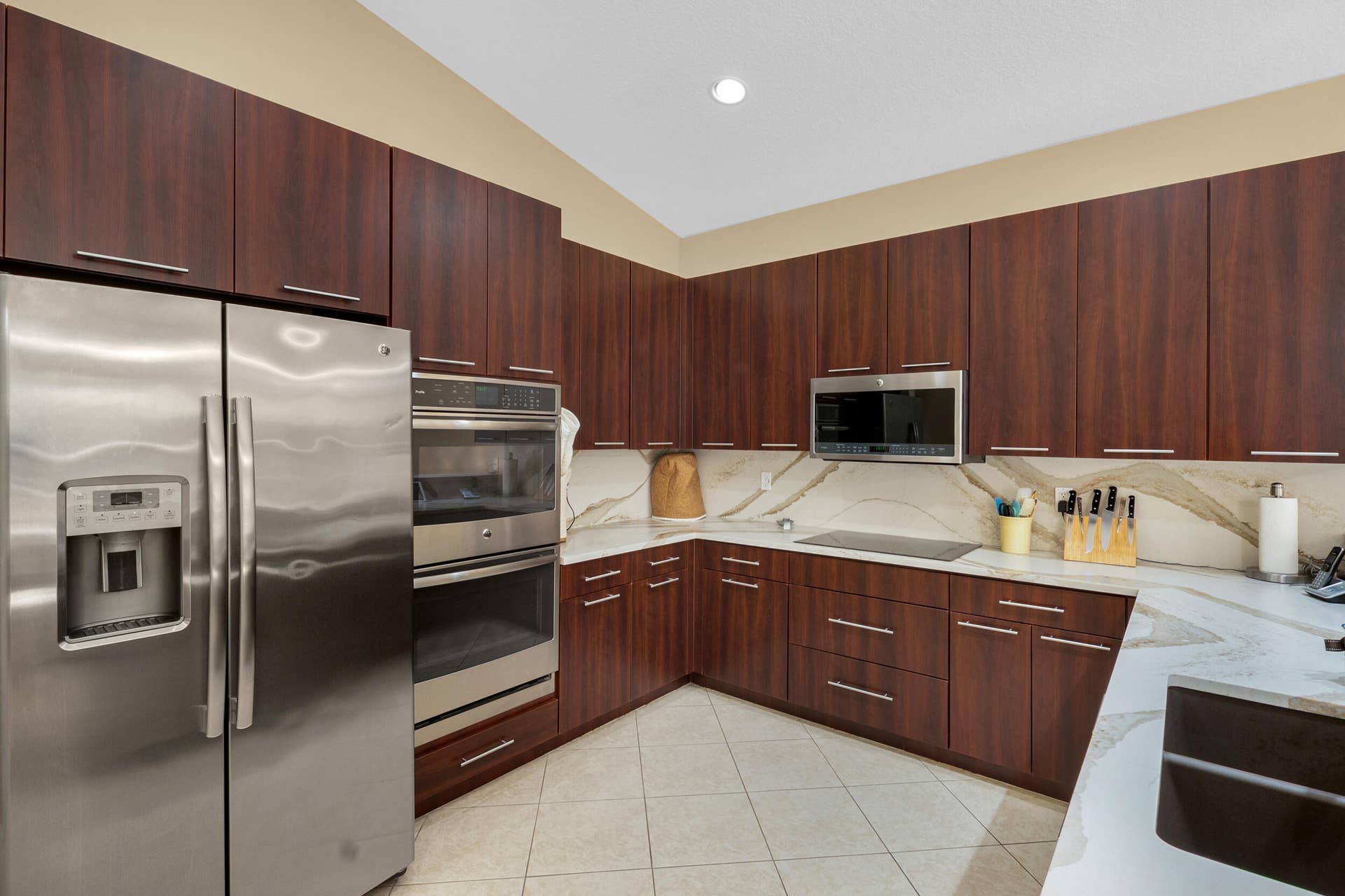 8691 Tierra Lago Cove, Lake Worth, FL 33467 19_accutour_01 8691-tierra-lago-cove -01