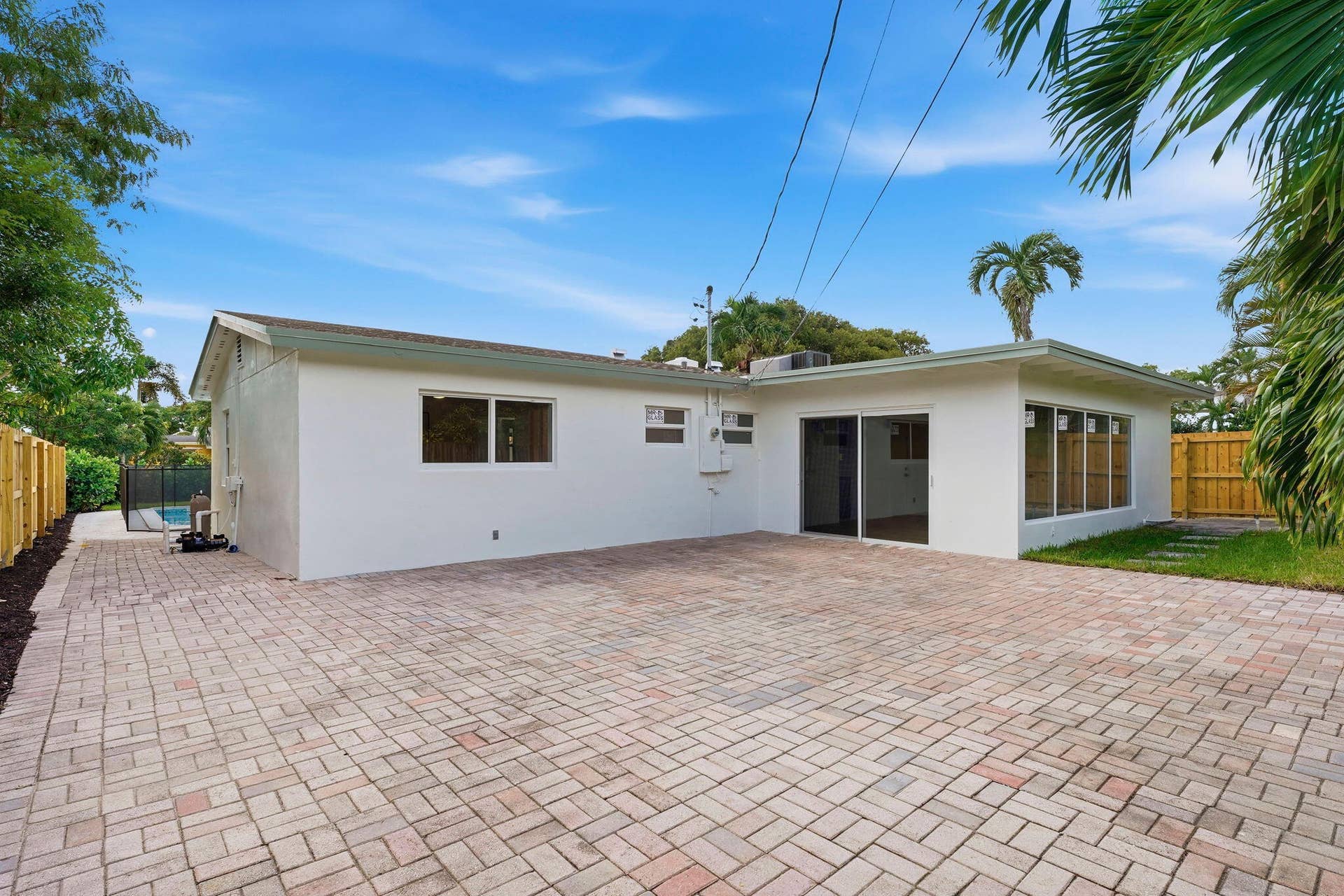 1023 Andrews Road, West Palm Beach, FL 33405 28-web-or-mls-028_DSC04213