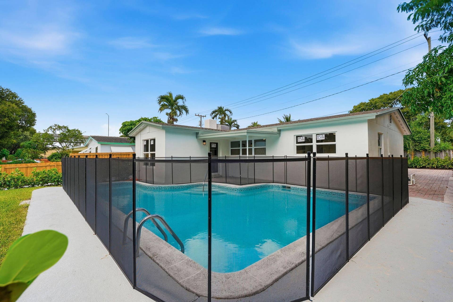 1023 Andrews Road, West Palm Beach, FL 33405 32-web-or-mls-033_DSC04243
