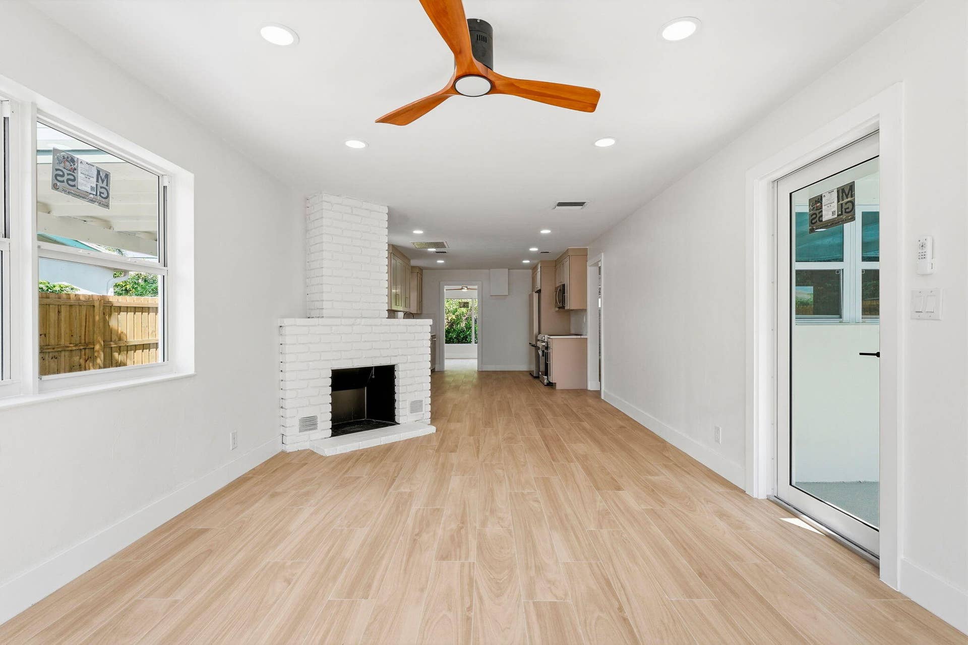 1023 Andrews Road, West Palm Beach, FL 33405 4-web-or-mls-004_DSC04138