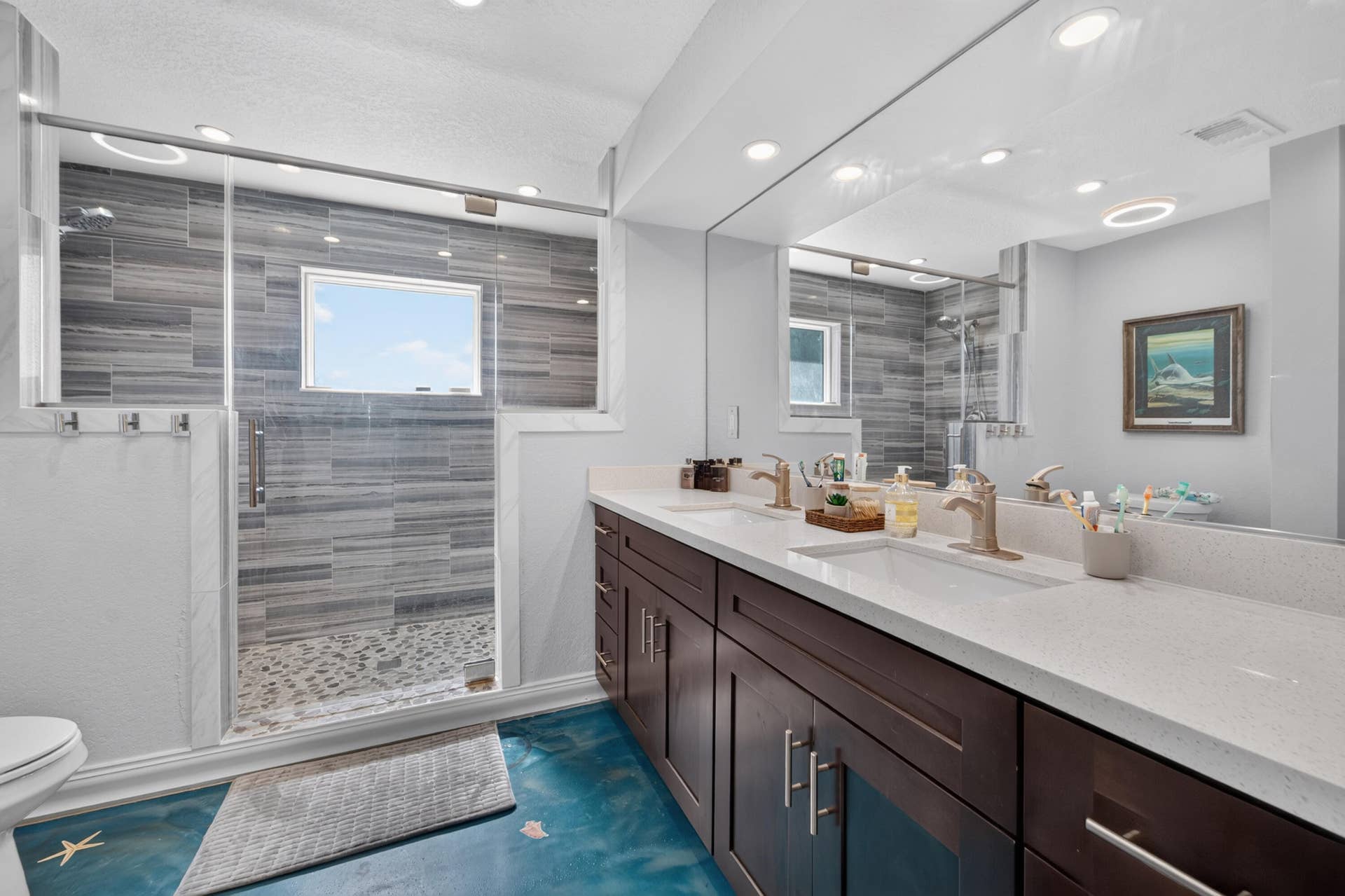 8800 NW 15TH Street, Pembroke Pines, FL 33024 main bathroom