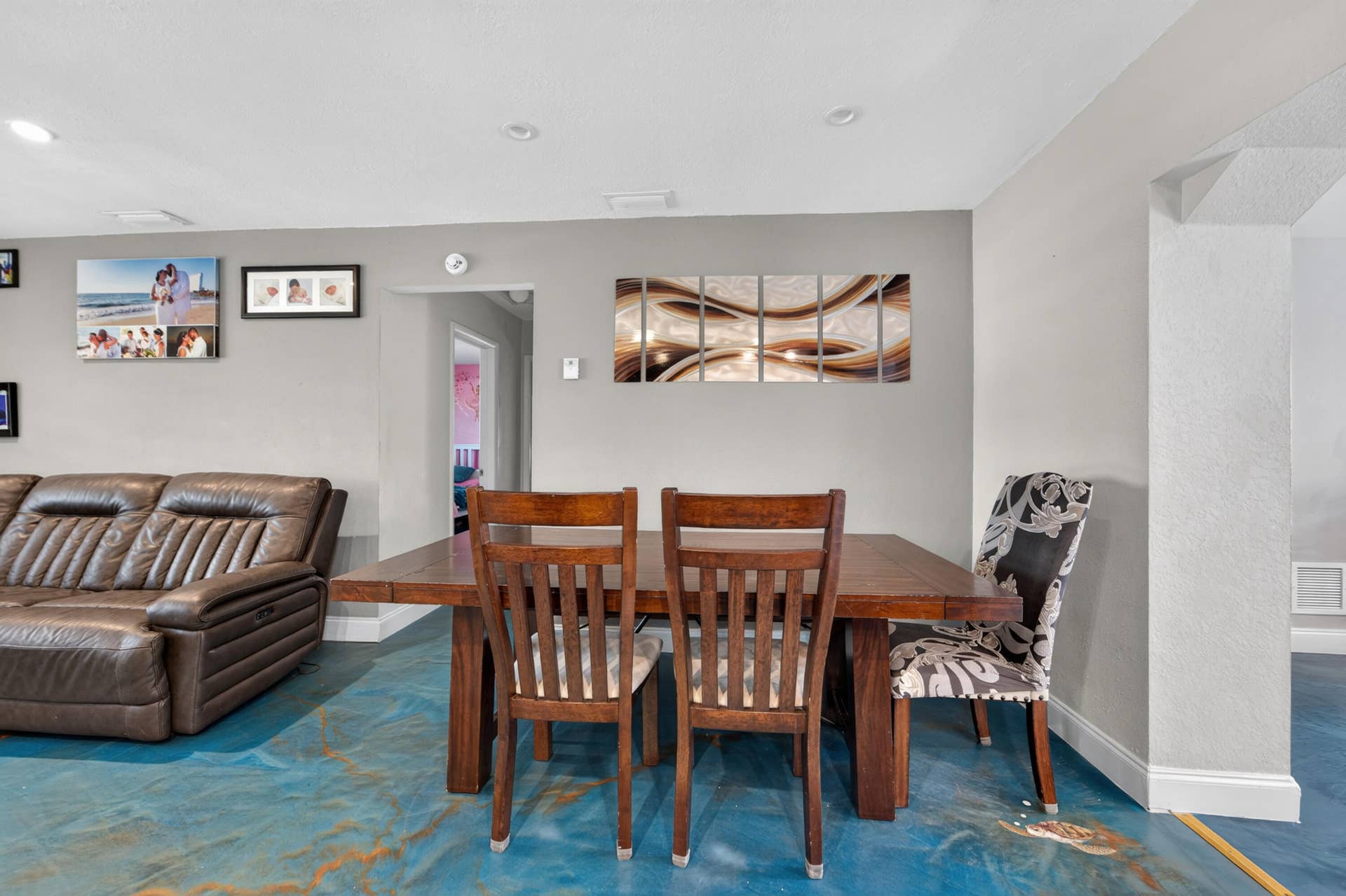 8800 NW 15TH Street, Pembroke Pines, FL 33024 dining room