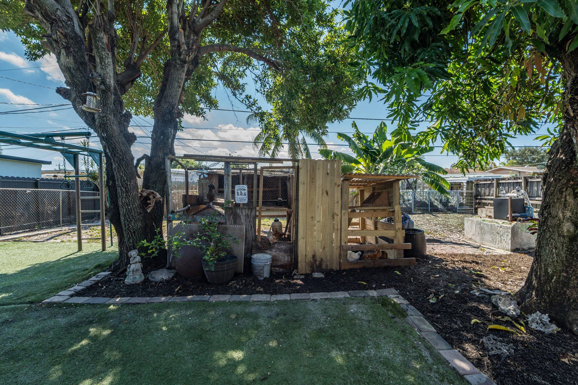 8800 NW 15TH Street, Pembroke Pines, FL 33024 backyard