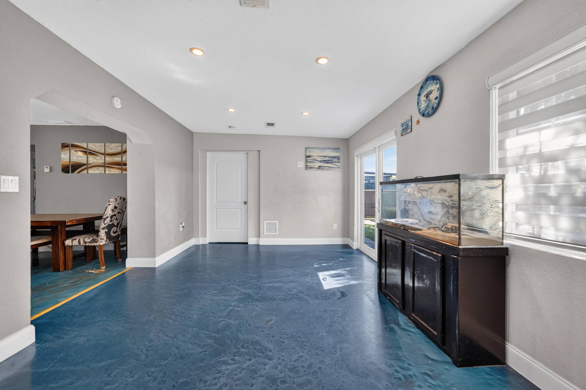 8800 NW 15TH Street, Pembroke Pines, FL 33024 family room