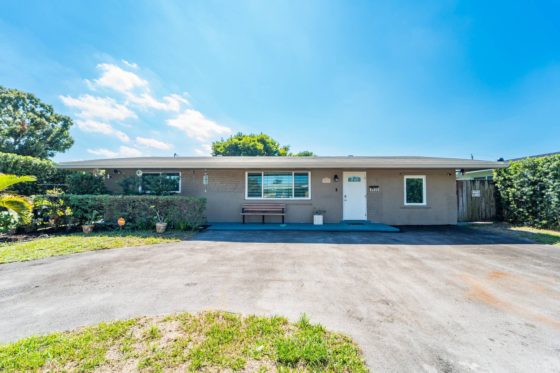 8800 NW 15TH Street, Pembroke Pines, FL 33024 Front of house