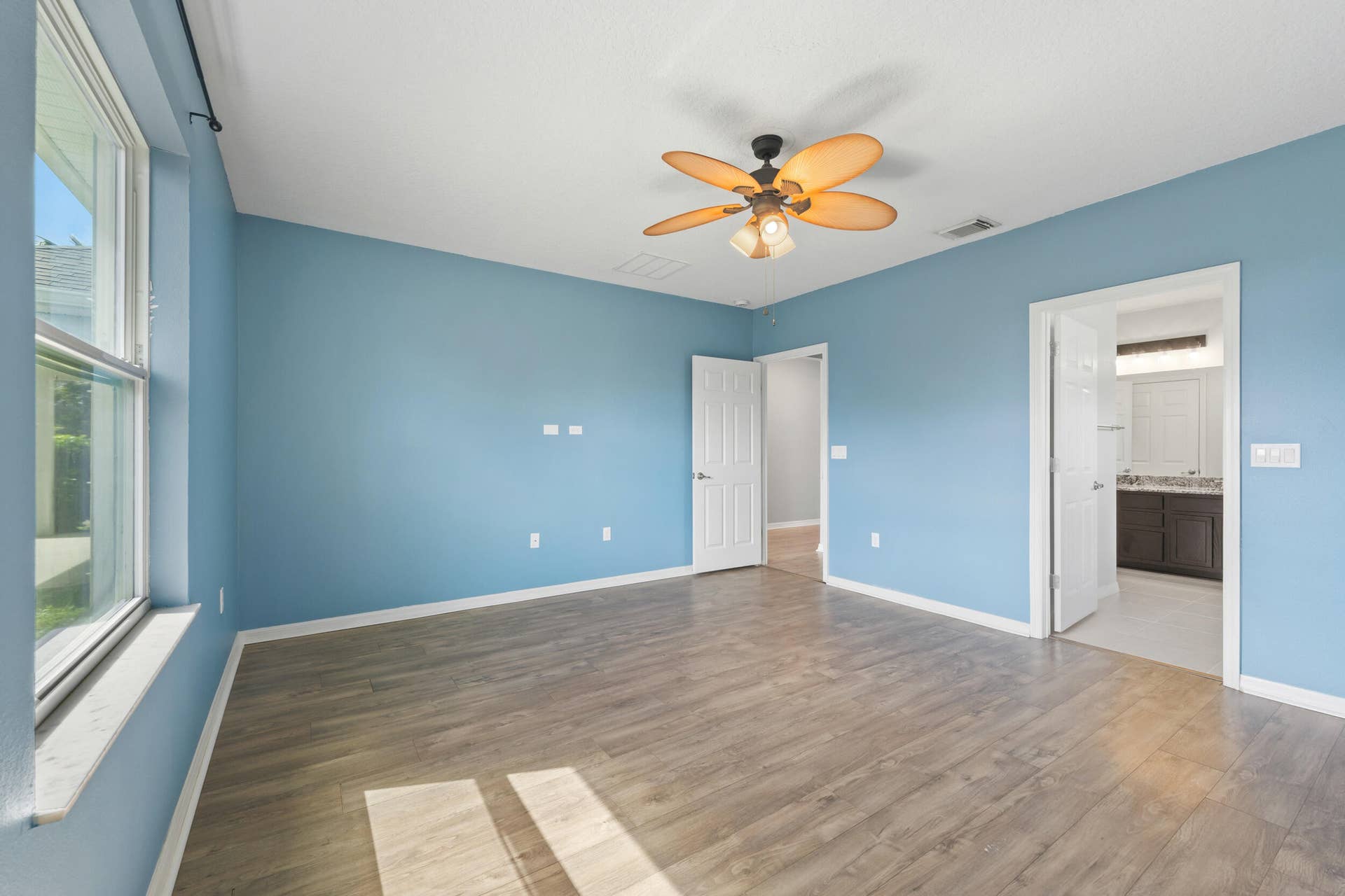 770 SW SARAGOSSA Avenue, Port St Lucie, FL 34953 21_27