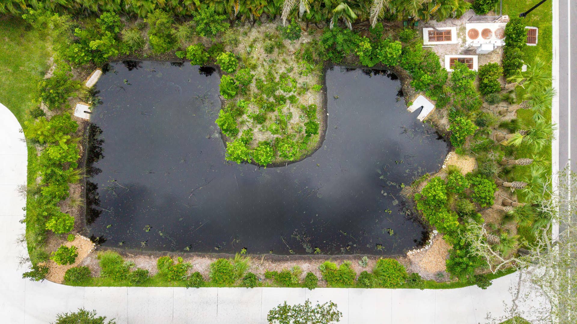78 S SEWALLS POINT Road, Sewalls Point, FL 34996 78 S Sewalls Point-50