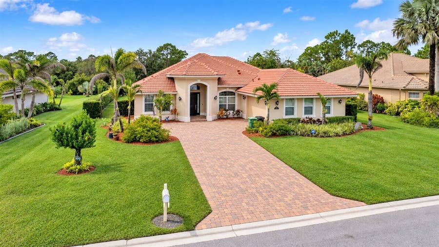 Property photo for 2801 Bent Pine Drive, Fort Pierce, FL
