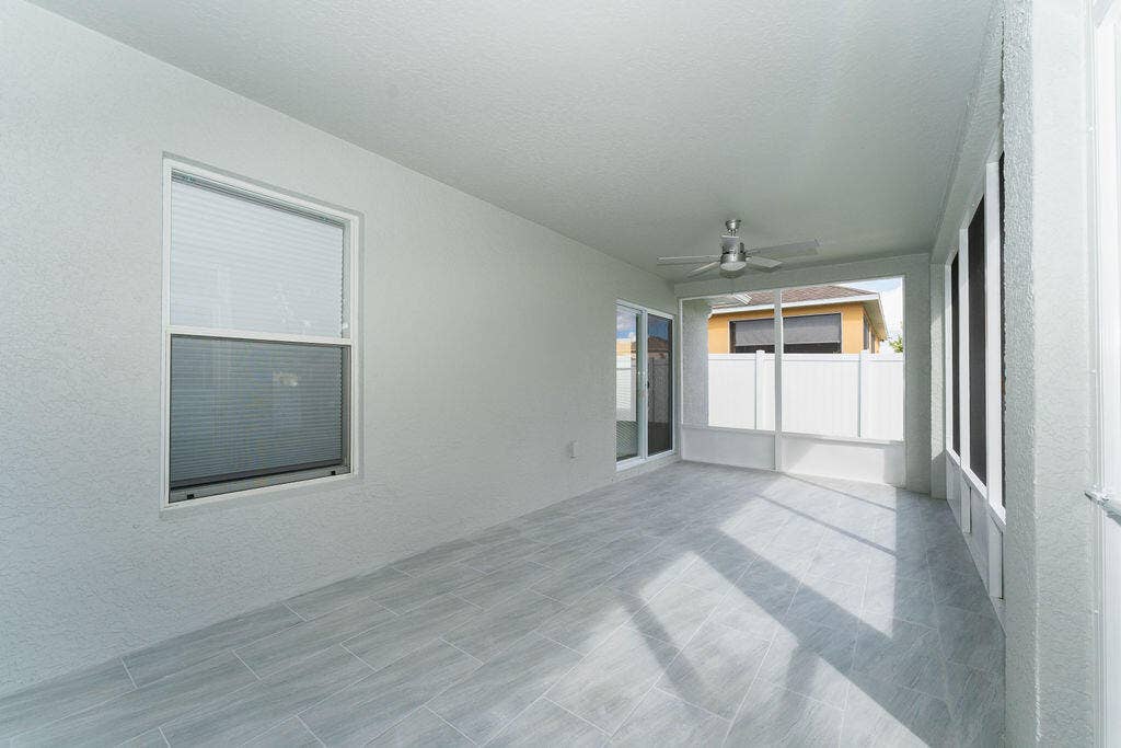 5138 NW WISK FERN Circle, Port St Lucie, FL 34986 Porch set up with Jacuzzi for total relaxation