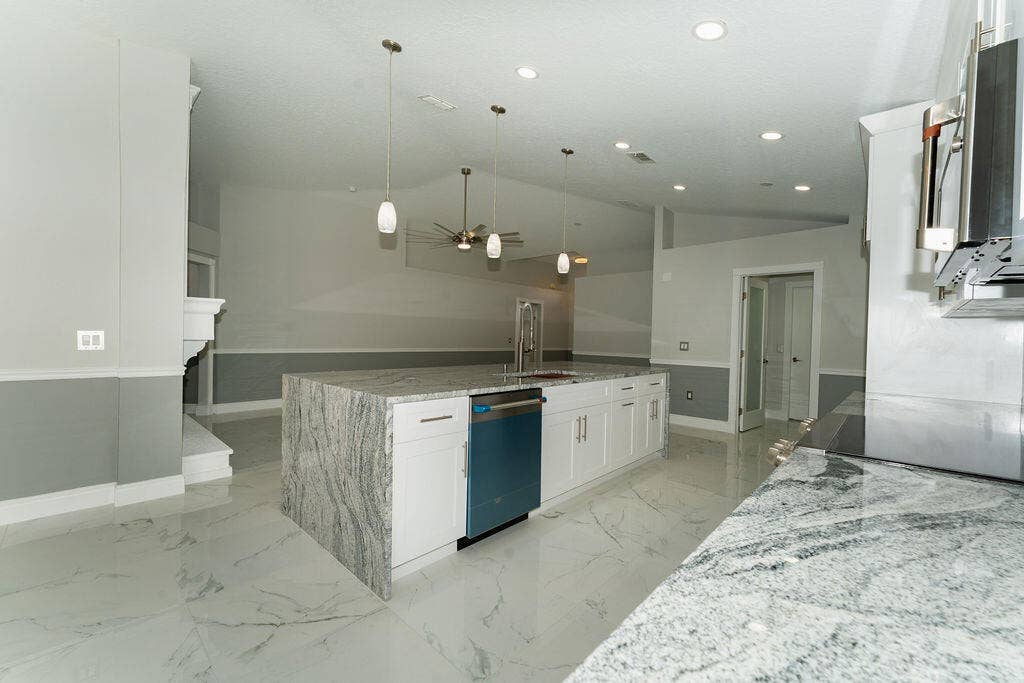 5138 NW WISK FERN Circle, Port St Lucie, FL 34986 SIL05641