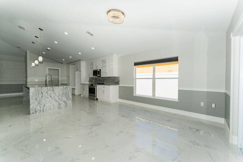 5138 NW WISK FERN Circle, Port St Lucie, FL 34986 SIL05632