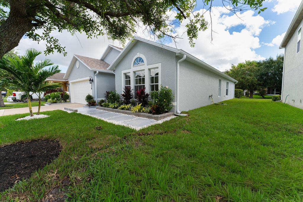 5138 NW WISK FERN Circle, Port St Lucie, FL 34986 SIL05755