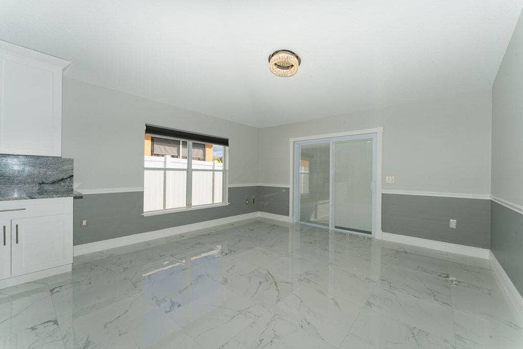 5138 NW WISK FERN Circle, Port St Lucie, FL 34986 SIL05628