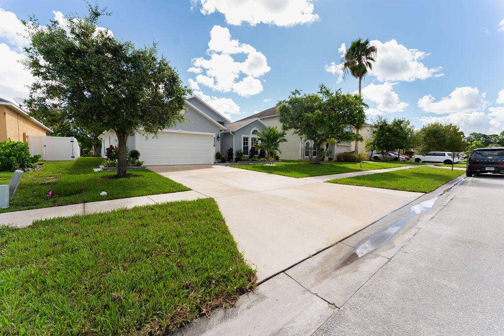 5138 NW WISK FERN Circle, Port St Lucie, FL 34986 SIL05741