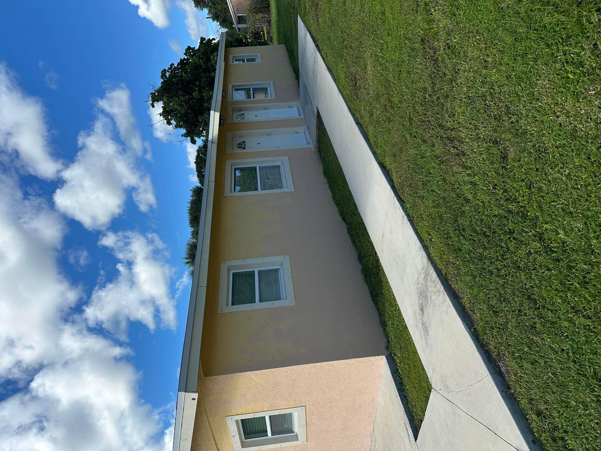 1400 AVENUE I, #A, Fort Pierce, FL 34950 IMG_9039