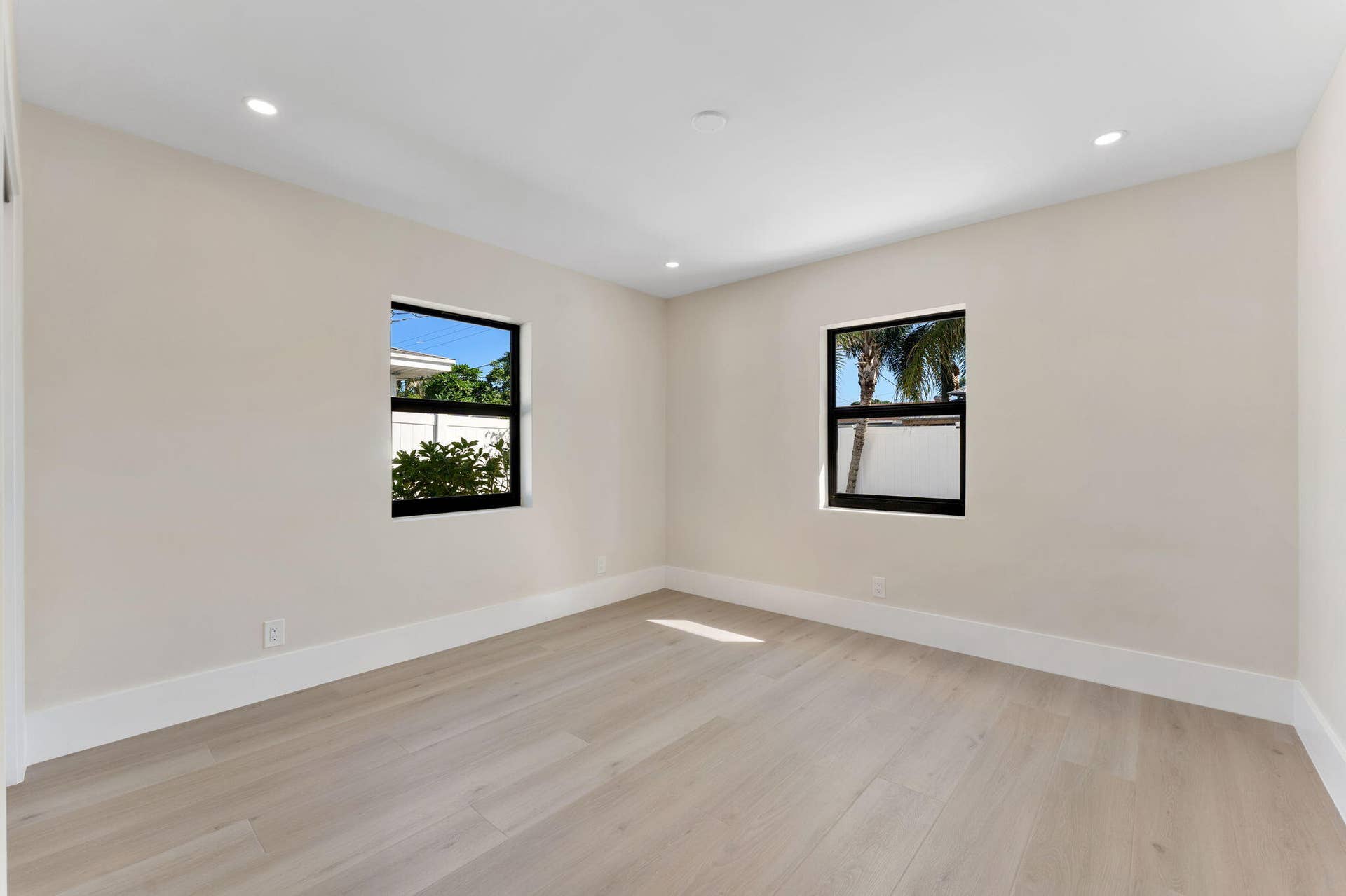 223 Vanderbilt