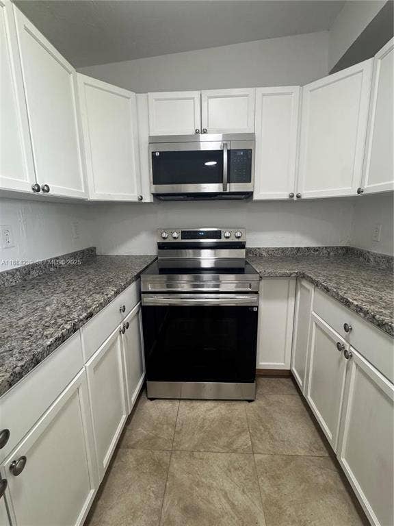 4341 NE 18th Avenue, Pompano Beach, FL 33064 GetMedia (8)