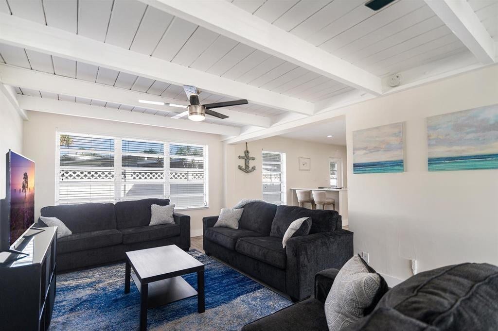 2501 NE 12TH Street, Pompano Beach, FL 33062 Photo 11