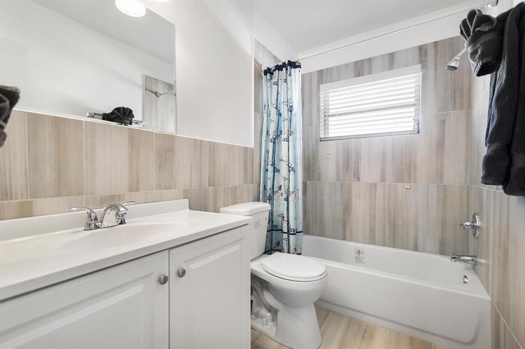2501 NE 12TH Street, Pompano Beach, FL 33062 Photo 6