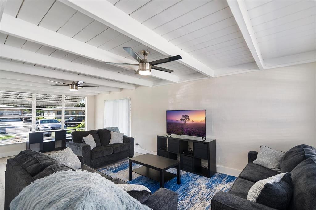 2501 NE 12TH Street, Pompano Beach, FL 33062 Photo 14