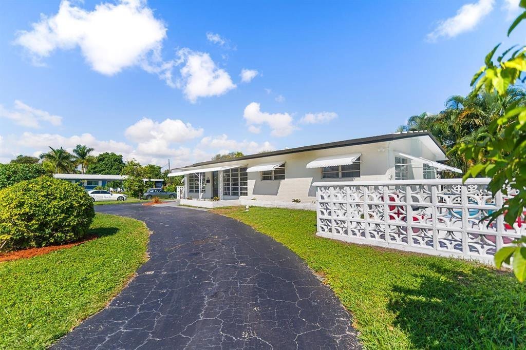 2501 NE 12TH Street, Pompano Beach, FL 33062 Photo 21