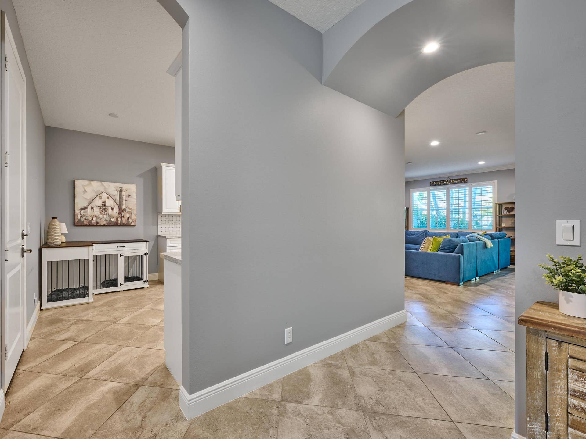 141 SWORD FERN Place, Wellington, FL 33414 Entry to Living Room
