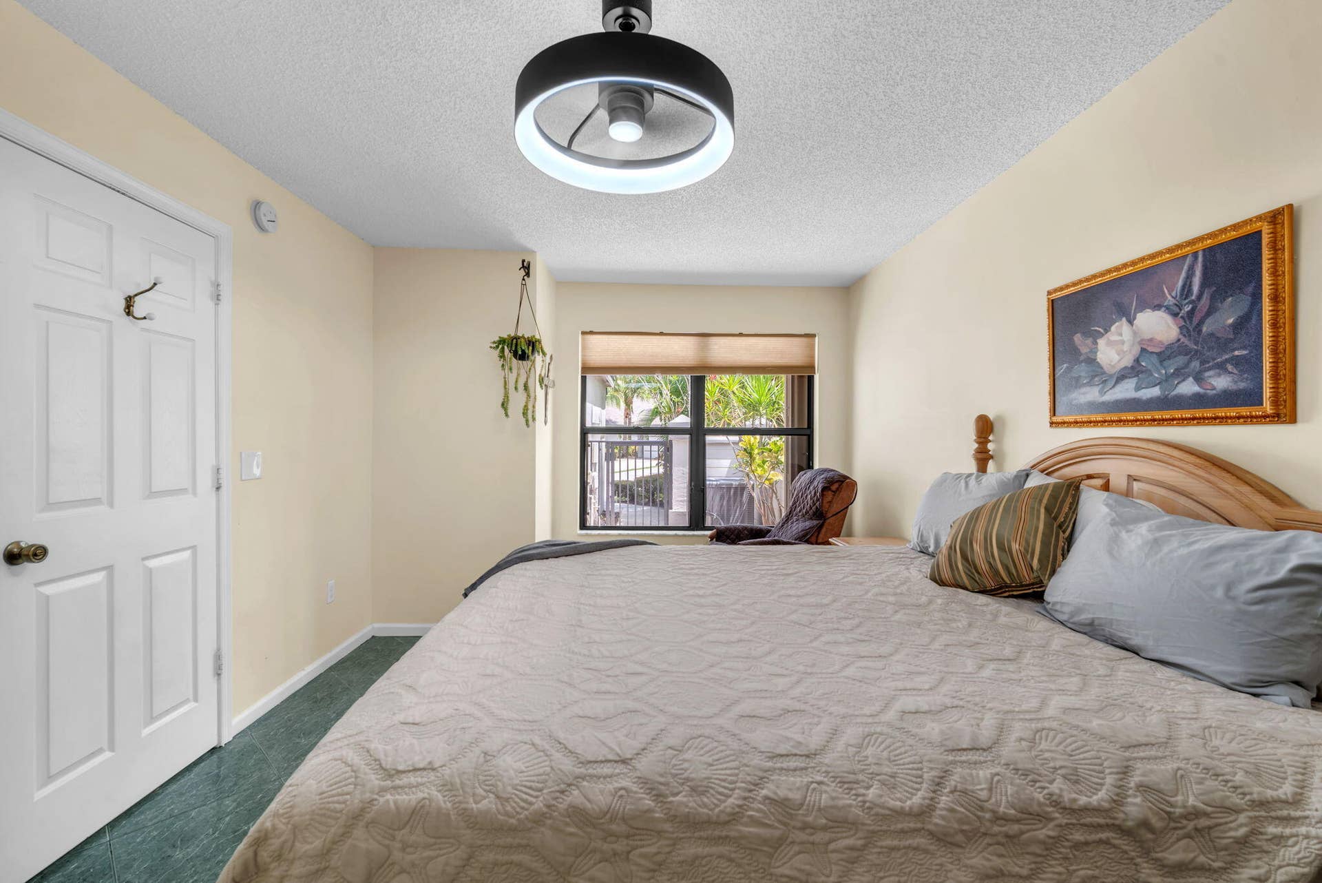 1109 LANDINGS Boulevard, Greenacres, FL 33413 22-web-or-mls-DSC02747