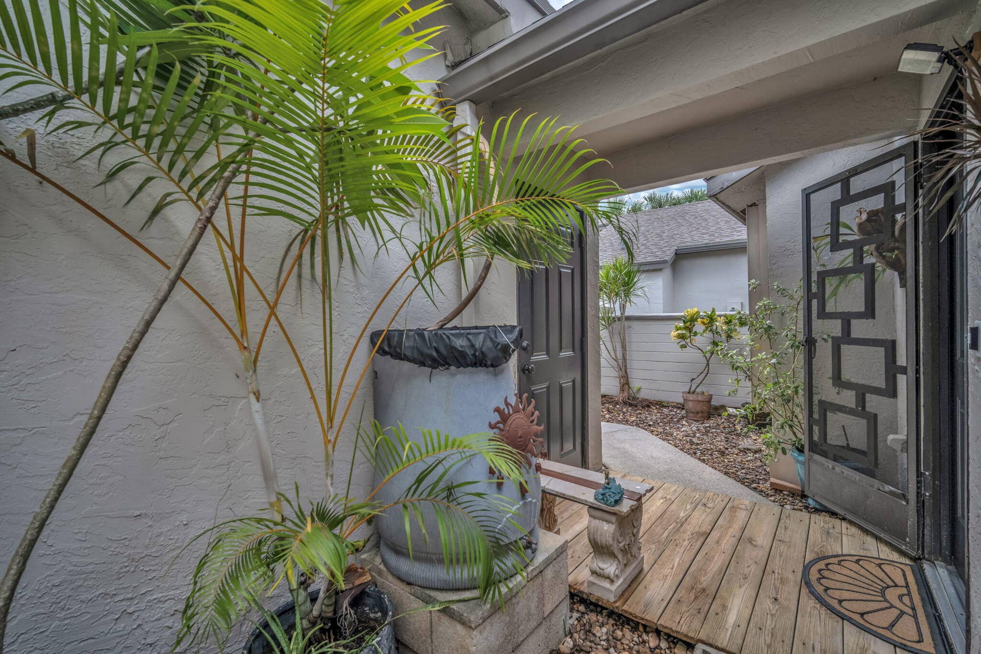 1109 LANDINGS Boulevard, Greenacres, FL 33413 6-web-or-mls-DSC02674