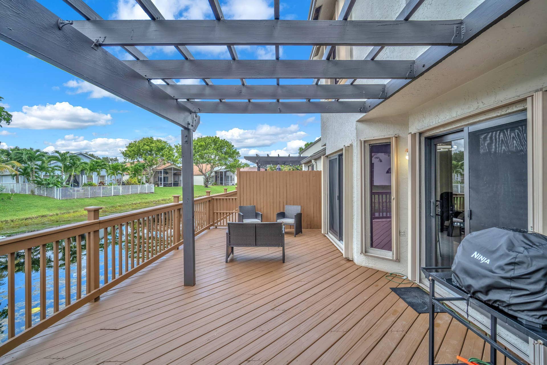 1109 LANDINGS Boulevard, Greenacres, FL 33413 33-web-or-mls-DSC02678