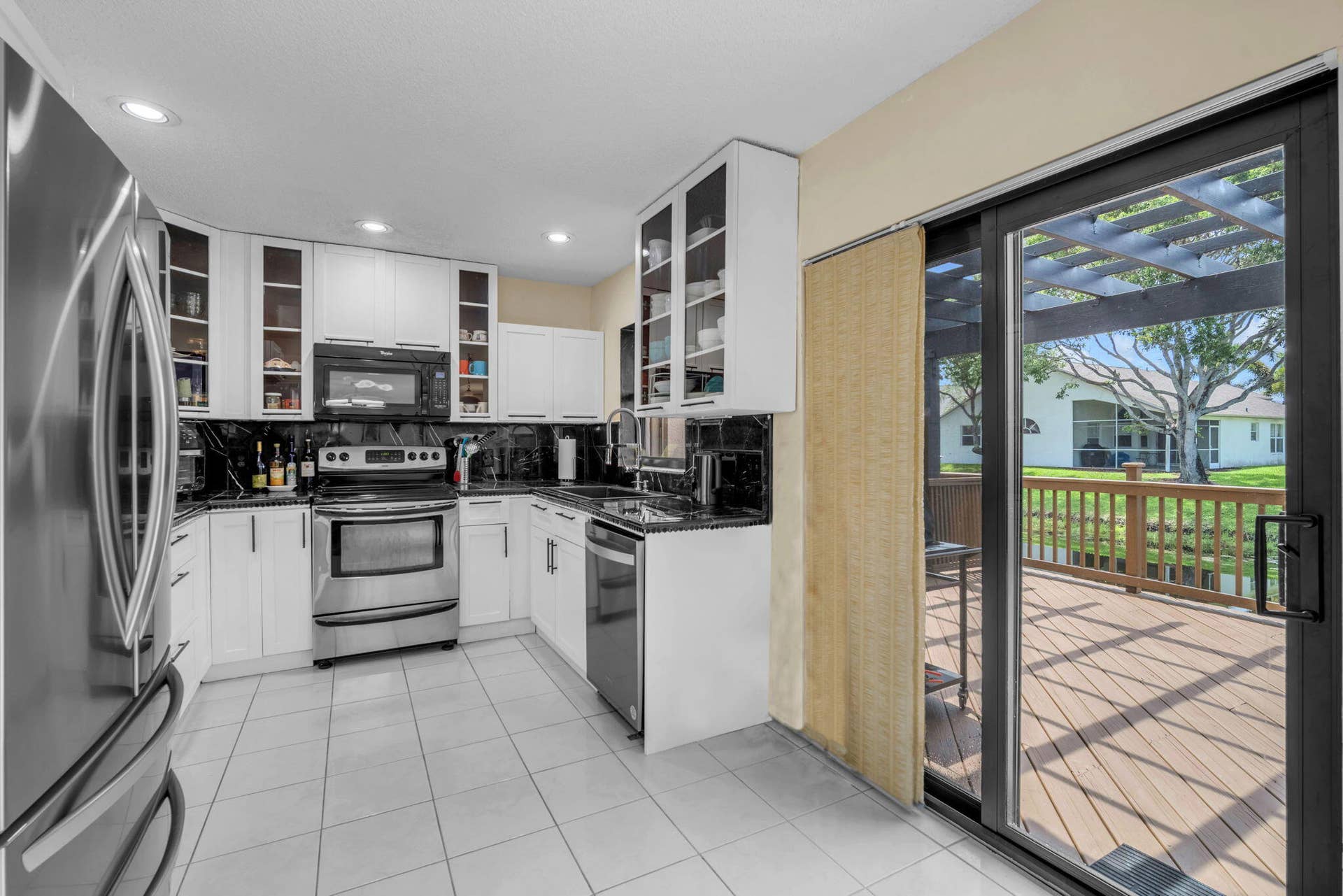 1109 LANDINGS Boulevard, Greenacres, FL 33413 15-web-or-mls-DSC02719