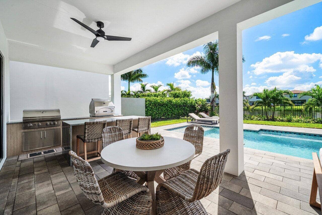 065-8550CrystalDownsAvenue-BocaRaton-FL-
