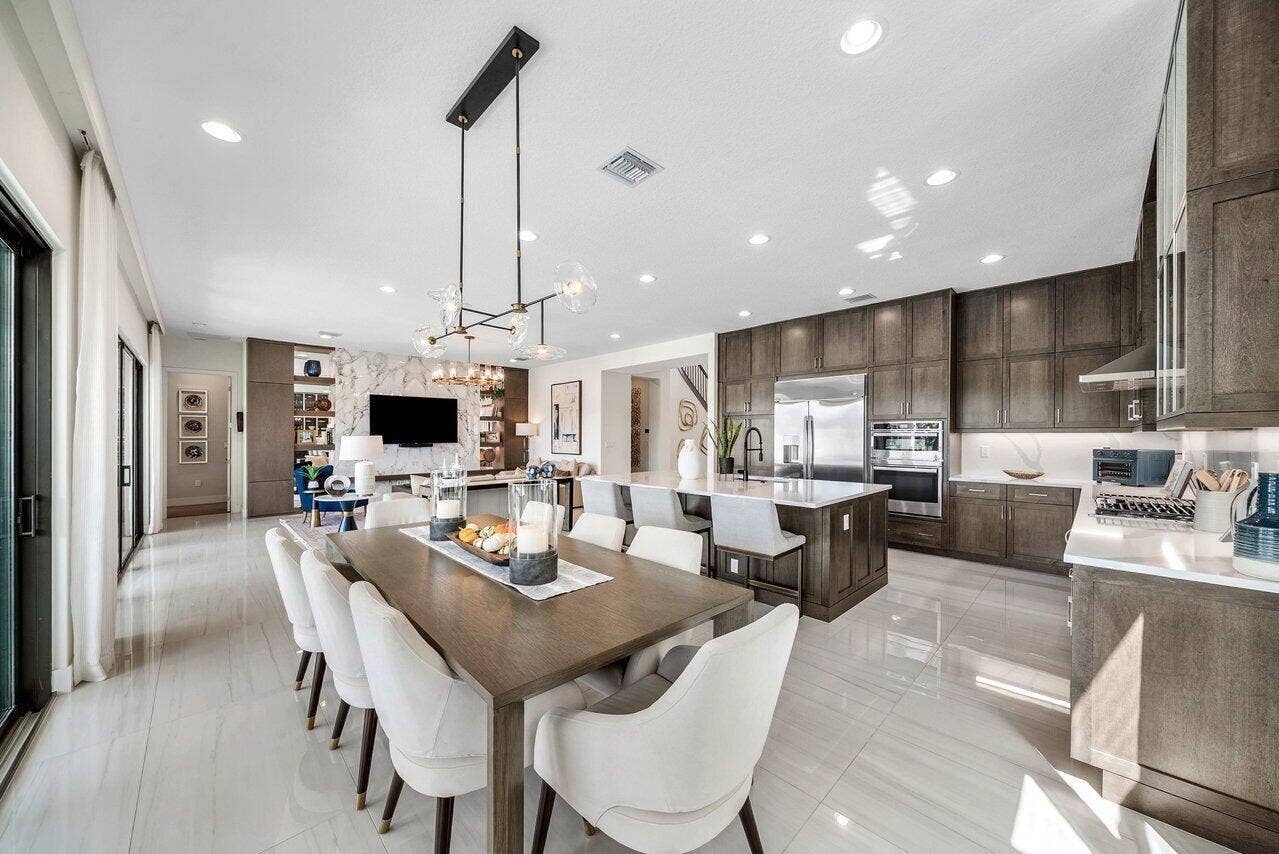 016-8550CrystalDownsAvenue-BocaRaton-FL-
